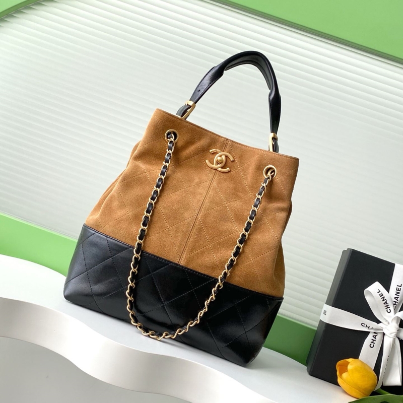 Ch**el shopping bags
